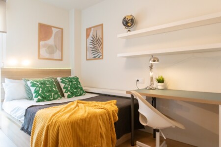Habitación en Cardenal Herrera Oria, 78 Habitación 2
