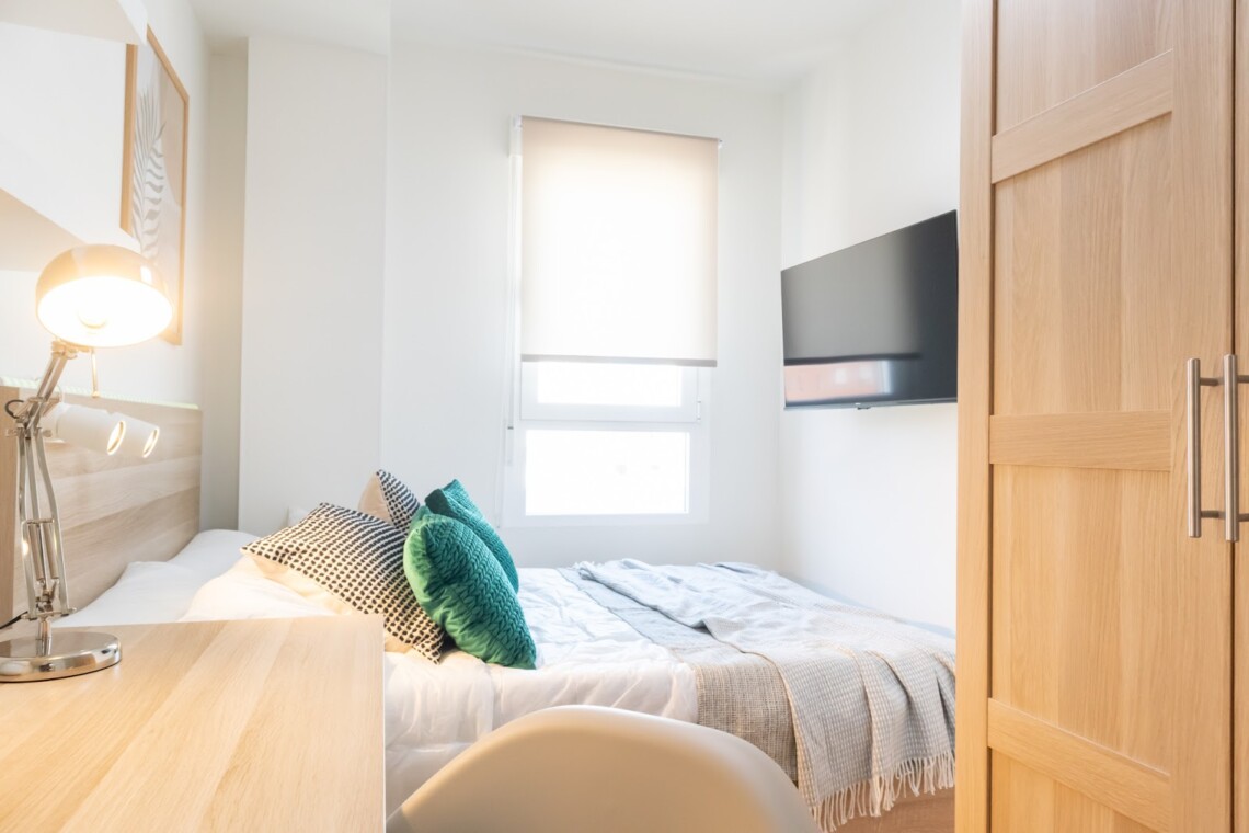 Habitación en Cardenal Herrera Oria, 78 Habitación 4