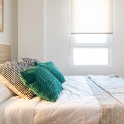 Habitación en Cardenal Herrera Oria, 78 Habitación 4