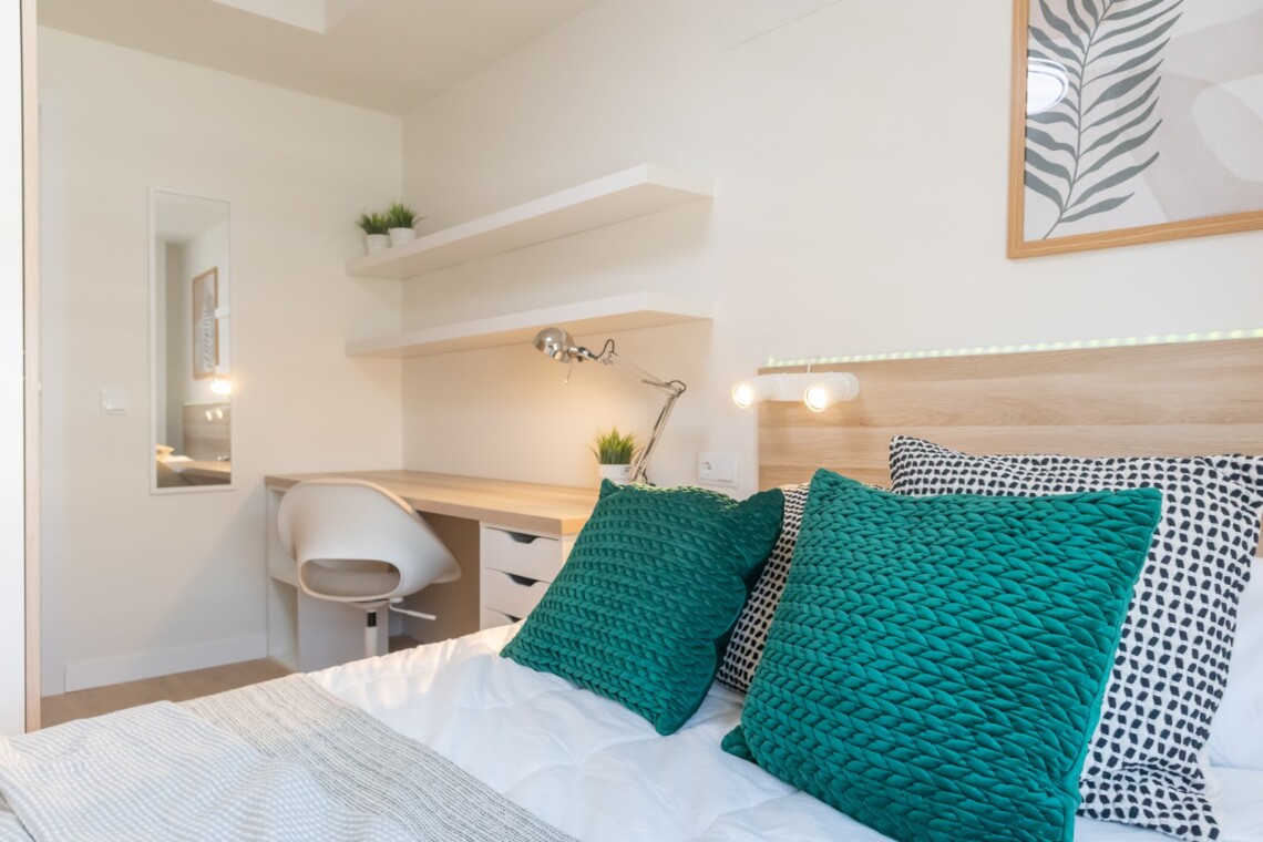 Habitación en Cardenal Herrera Oria, 78 Habitación 4