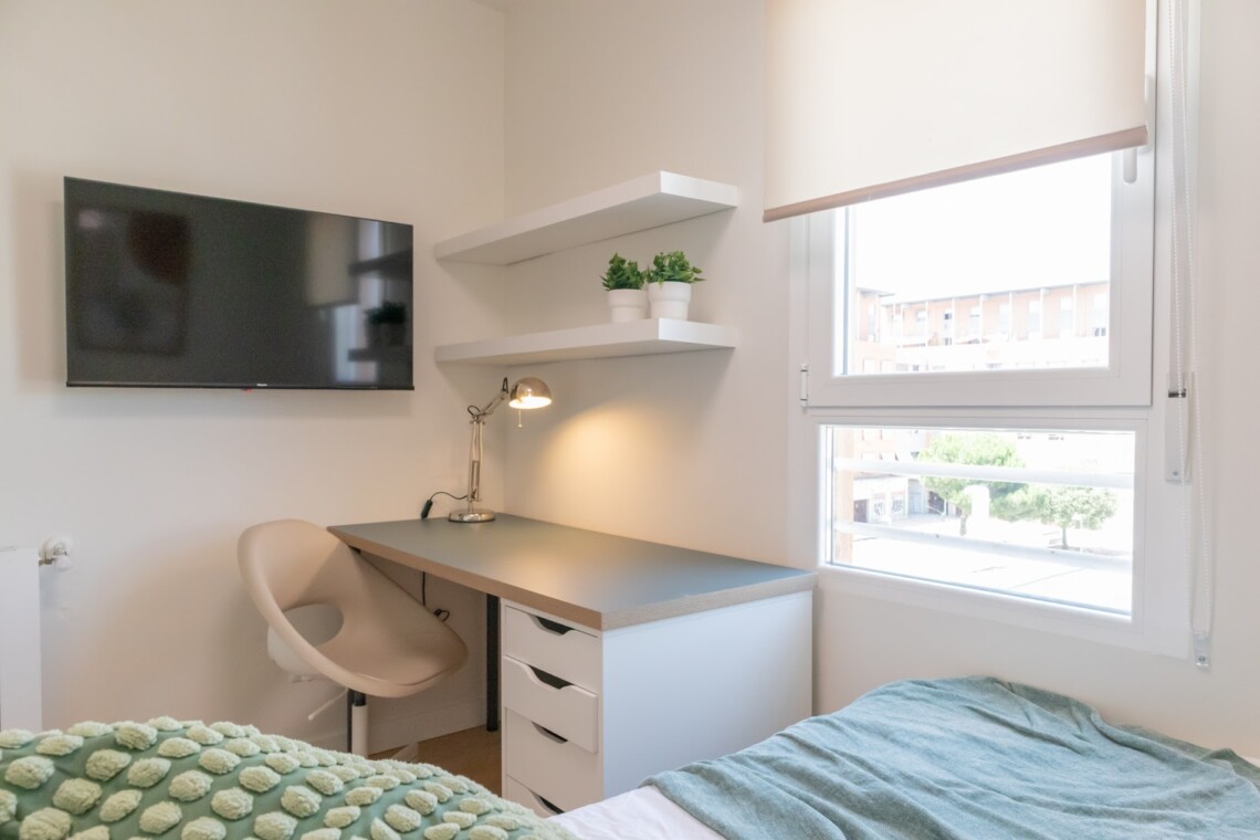 Habitación en Cardenal Herrera Oria, 78 Habitación 5