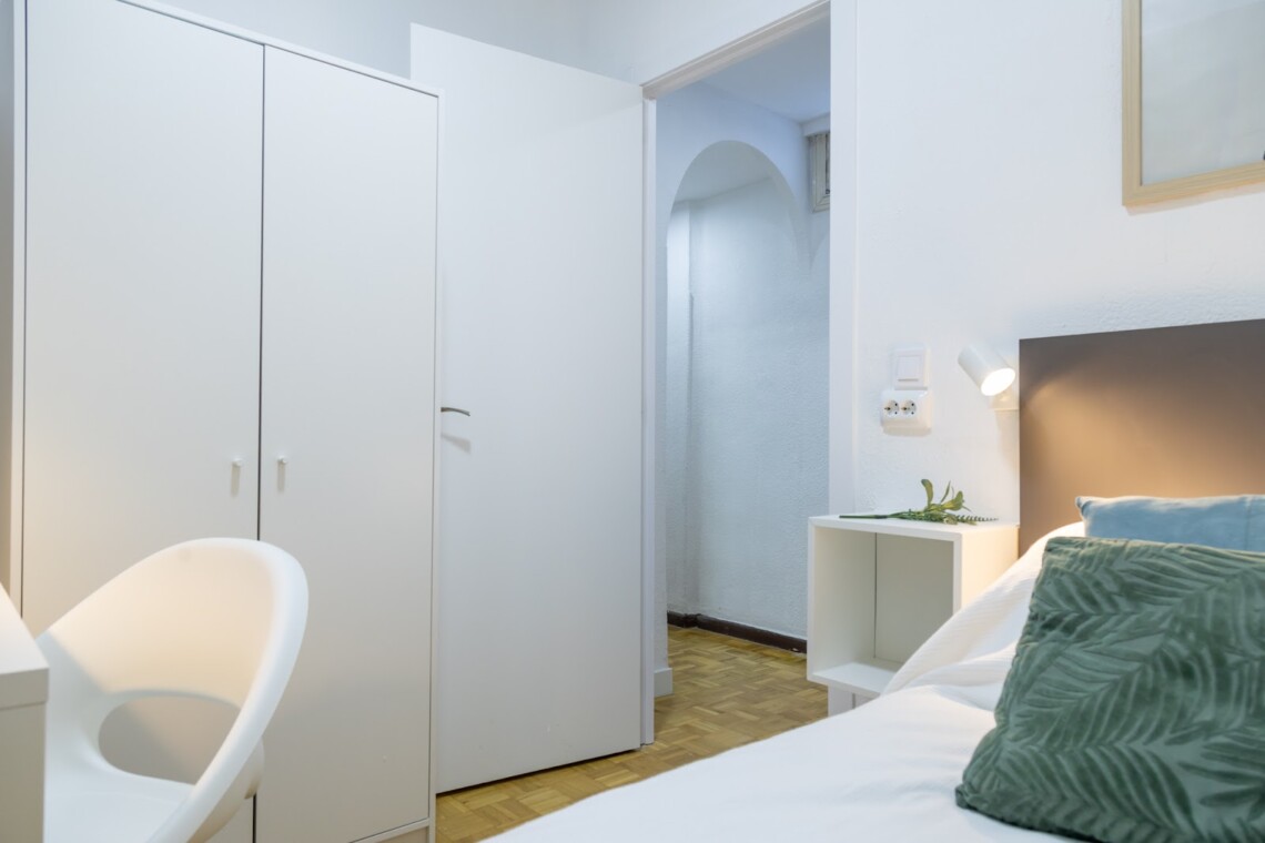 Habitación en Meléndez Valdés, 8 Habitación 1