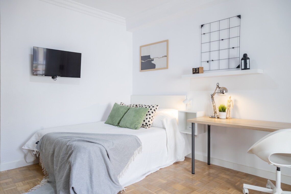 Habitación en Meléndez Valdés, 8 Habitación 3