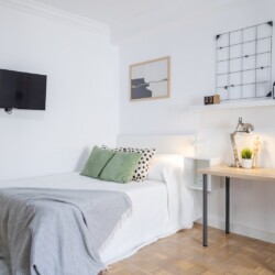 Habitación en Meléndez Valdés, 8 Habitación 3