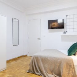 Habitación en Meléndez Valdés, 8 Habitación 5